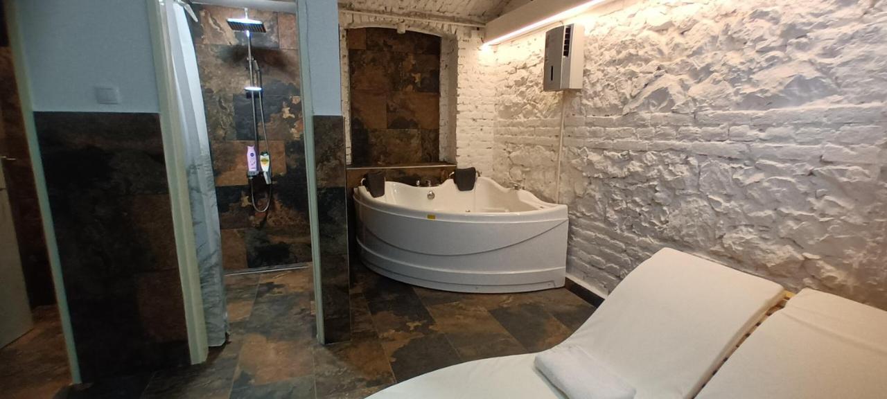 Old Cafe Spa Apartment Beograd Eksteriør billede